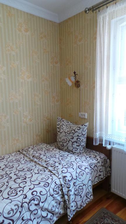 U Viktora Guest House Брест Екстериор снимка