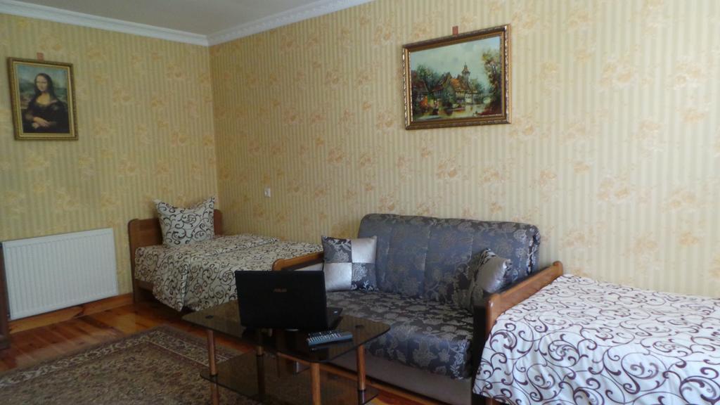 U Viktora Guest House Брест Екстериор снимка