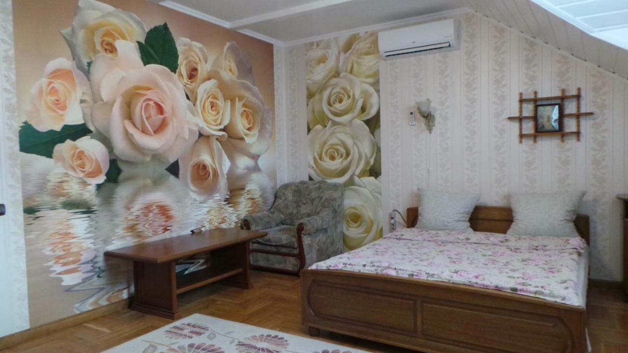U Viktora Guest House Брест Екстериор снимка
