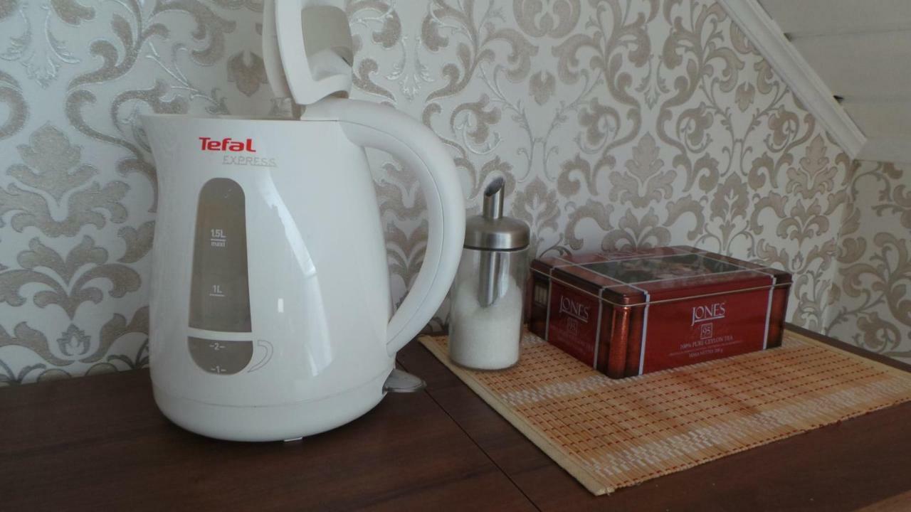 U Viktora Guest House Брест Екстериор снимка